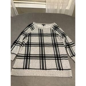 Tribal Women’s Large Crew Neck 3/4 Sleeve Grey & Black Plaid Fleece Shirt